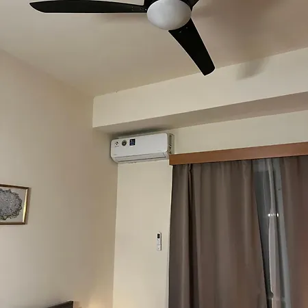 Xanthis Centre بيت شباب *