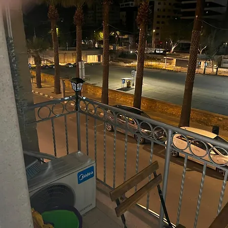 Xanthis Centre بيت شباب *