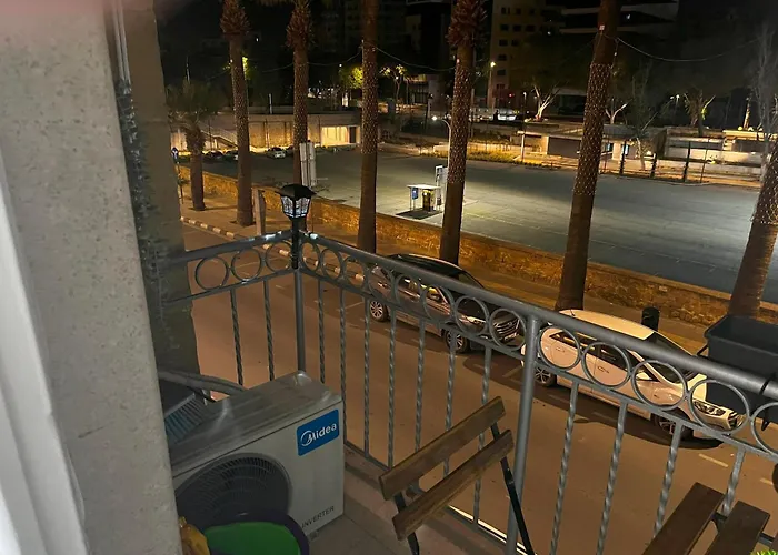 Xanthis Centre Ostello *