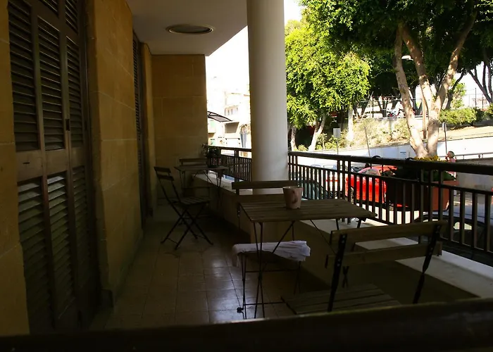 Xanthis Centre Ostello *